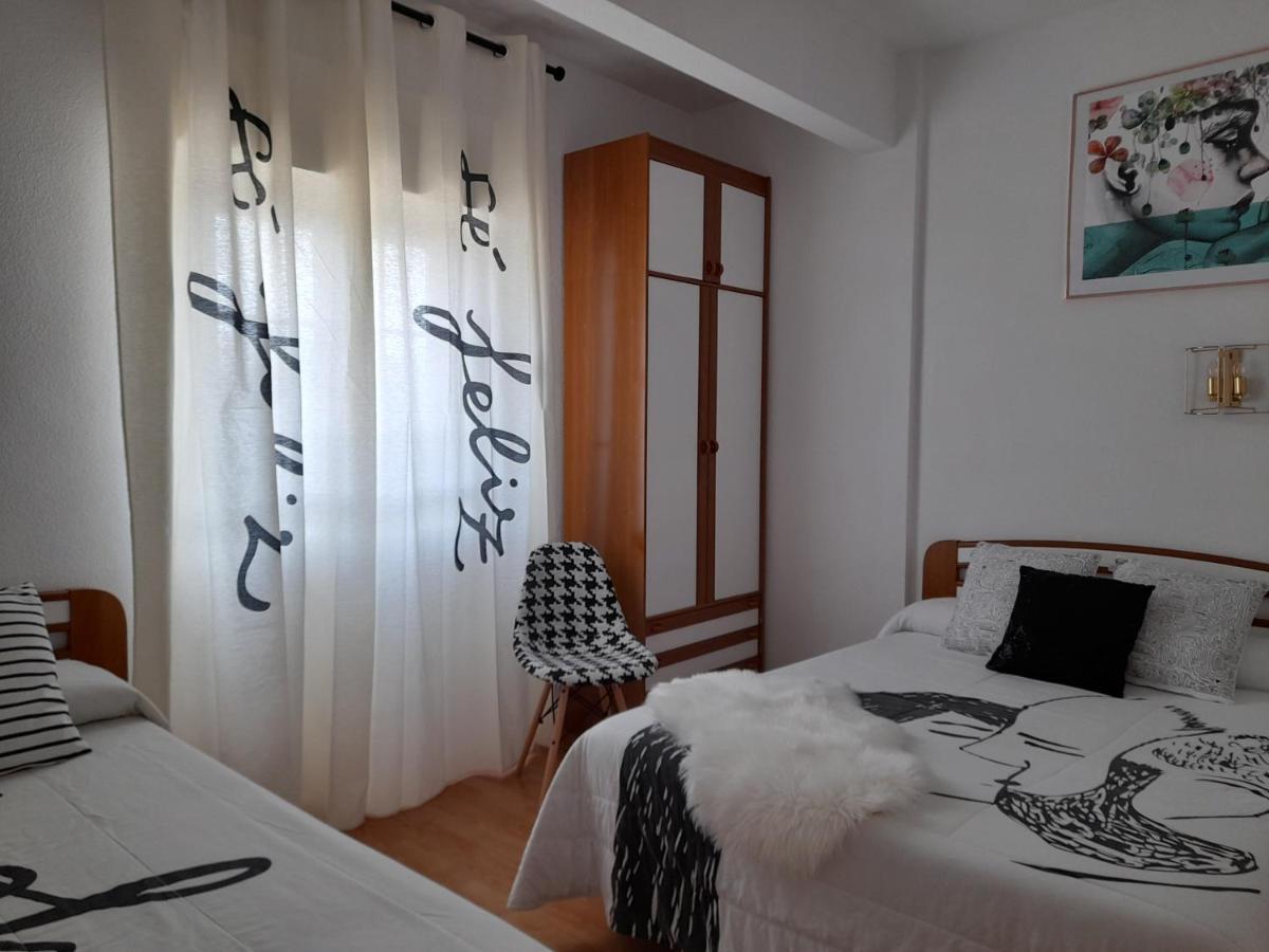 Hostal "Los Chanos El Ruso" Galende Exterior foto